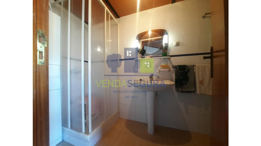 Moradia T5 para Venda em Safara e Santo Aleixo da Restauração Foto 10