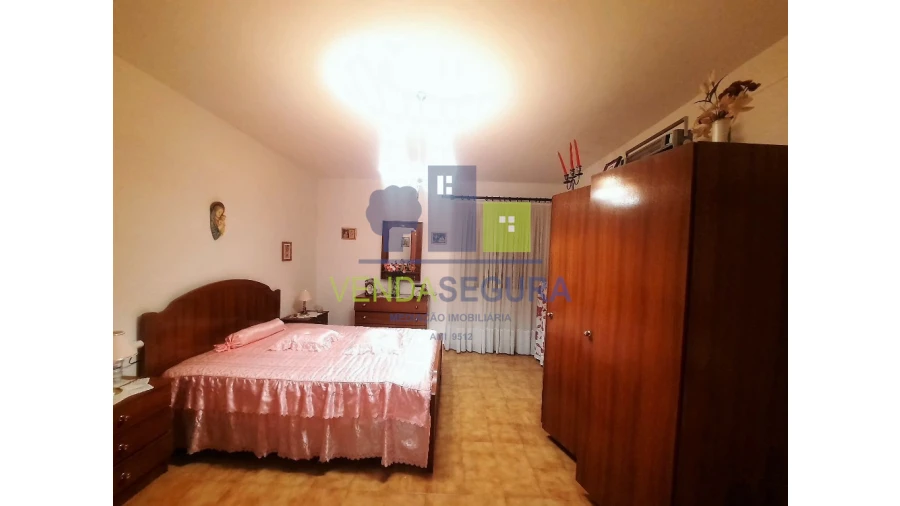 Moradia T5 para Venda em Safara e Santo Aleixo da Restauração Foto 16