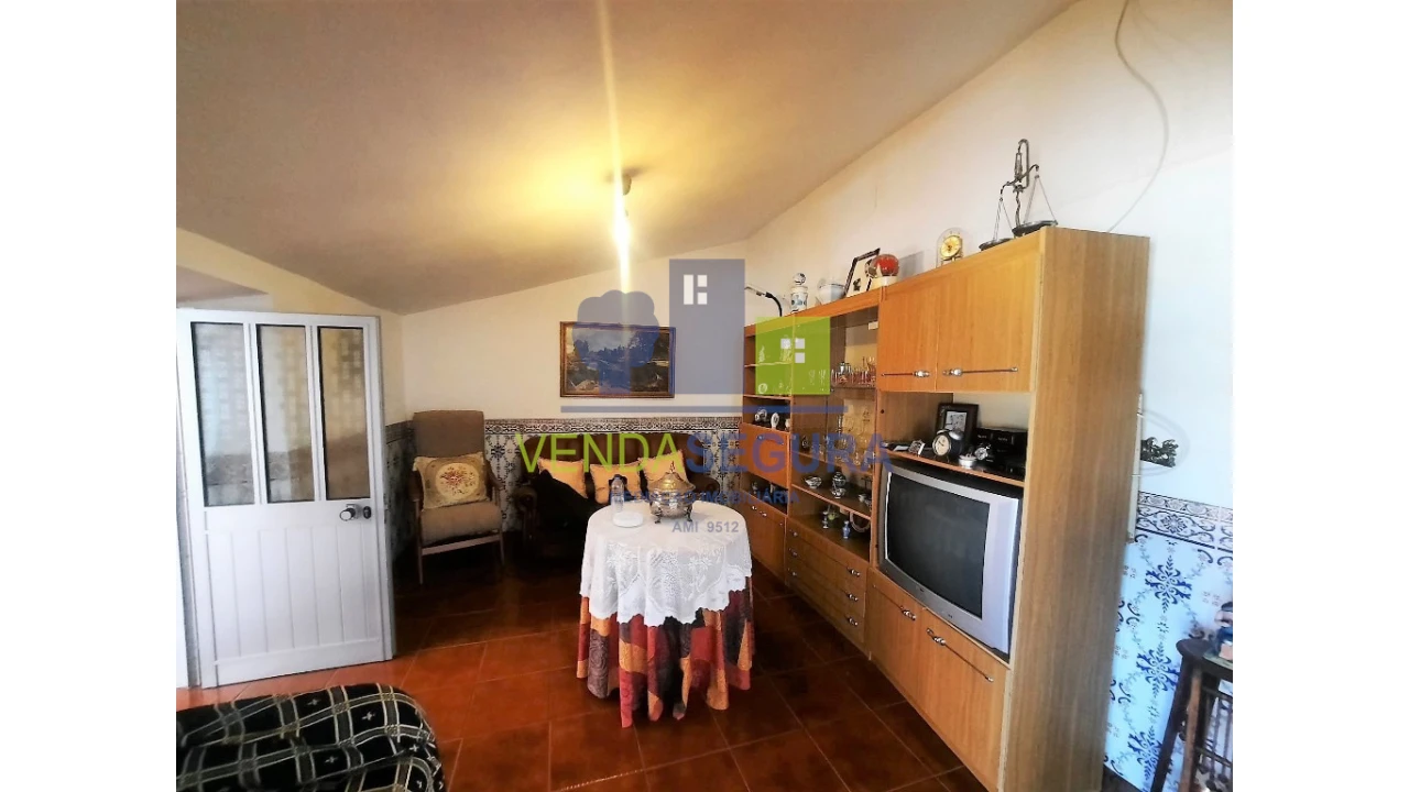 Moradia T5 para Venda em Safara e Santo Aleixo da Restauração Foto 28