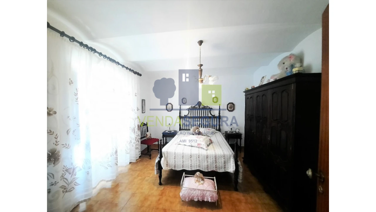 Moradia T5 para Venda em Safara e Santo Aleixo da Restauração Foto 13