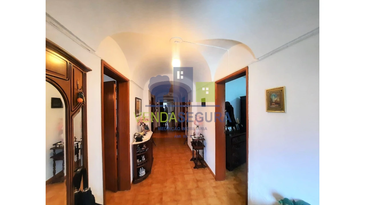 Moradia T5 para Venda em Safara e Santo Aleixo da Restauração Foto 11