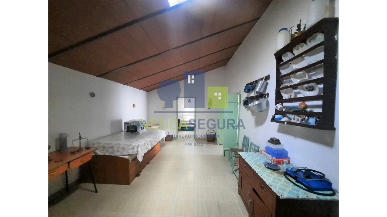 Moradia T5 para Venda em Safara e Santo Aleixo da Restauração Foto 32