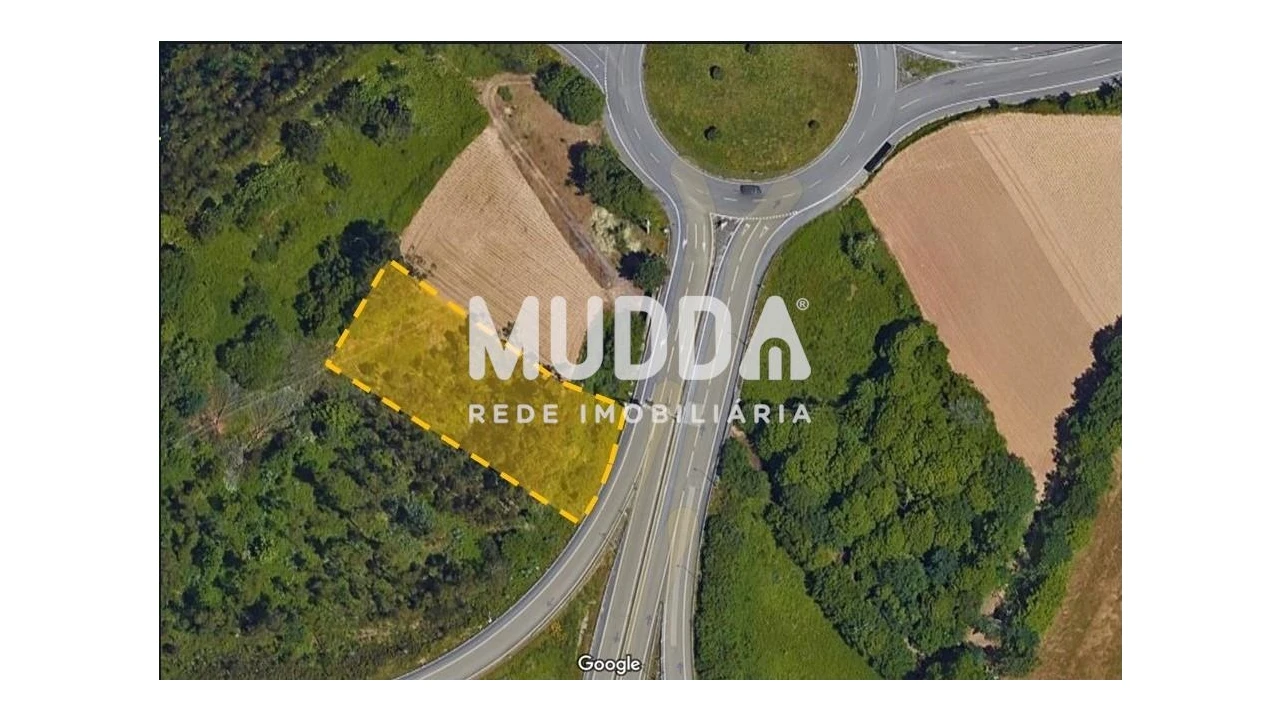 Terreno para Venda em Santa Maria da Feira, Travanca, Sanfins e Espargo Foto 1