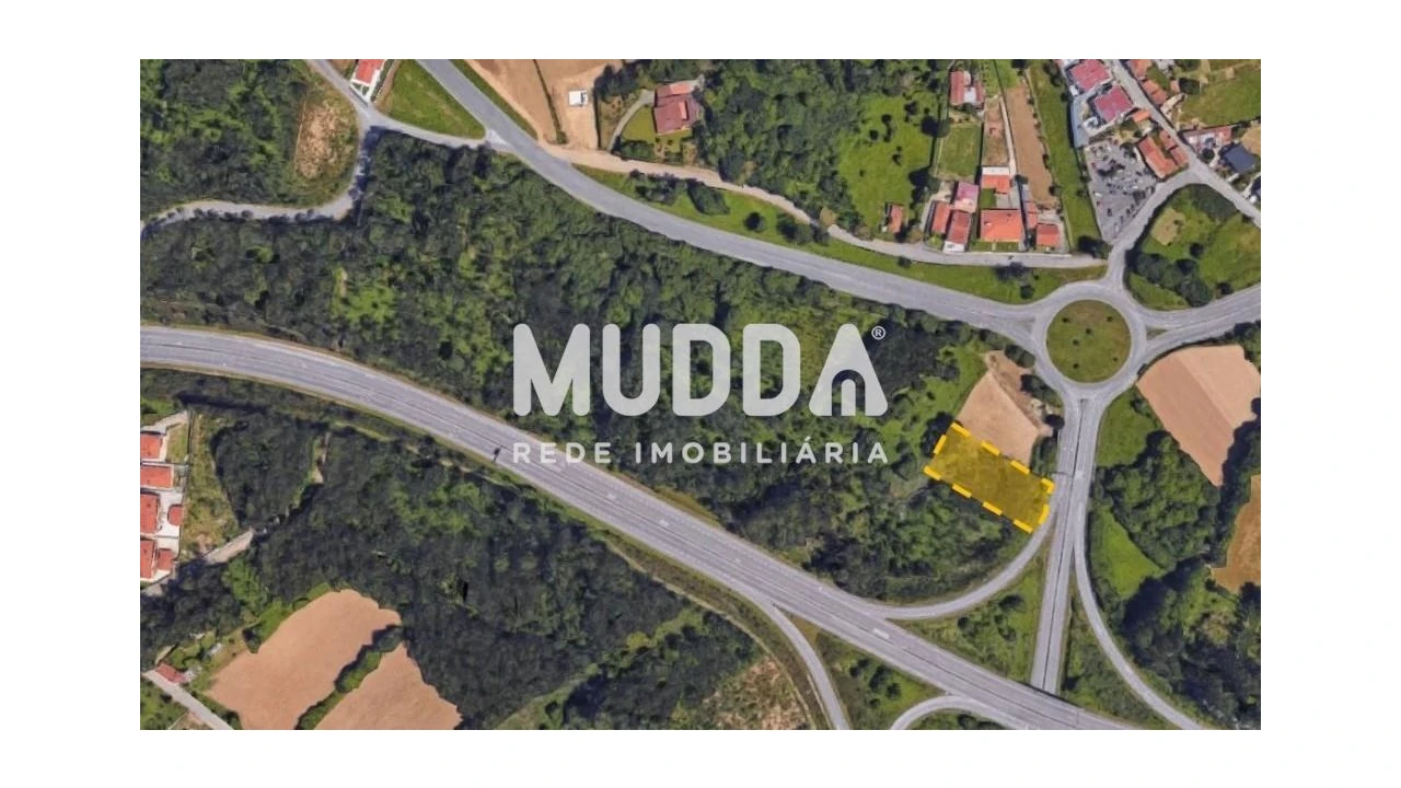 Terreno para Venda em Santa Maria da Feira, Travanca, Sanfins e Espargo Foto 2