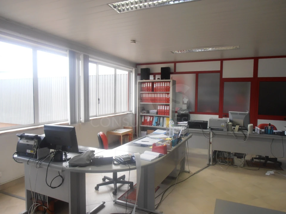 Loja para Venda em Alverca do Ribatejo e Sobralinho Foto 6