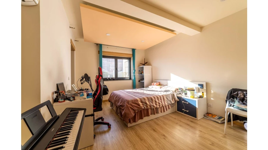 Moradia T5 para Venda em Algés, Linda-A-Velha e Cruz Quebrada-Dafundo Foto 15