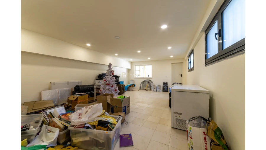 Moradia T5 para Venda em Algés, Linda-A-Velha e Cruz Quebrada-Dafundo Foto 33