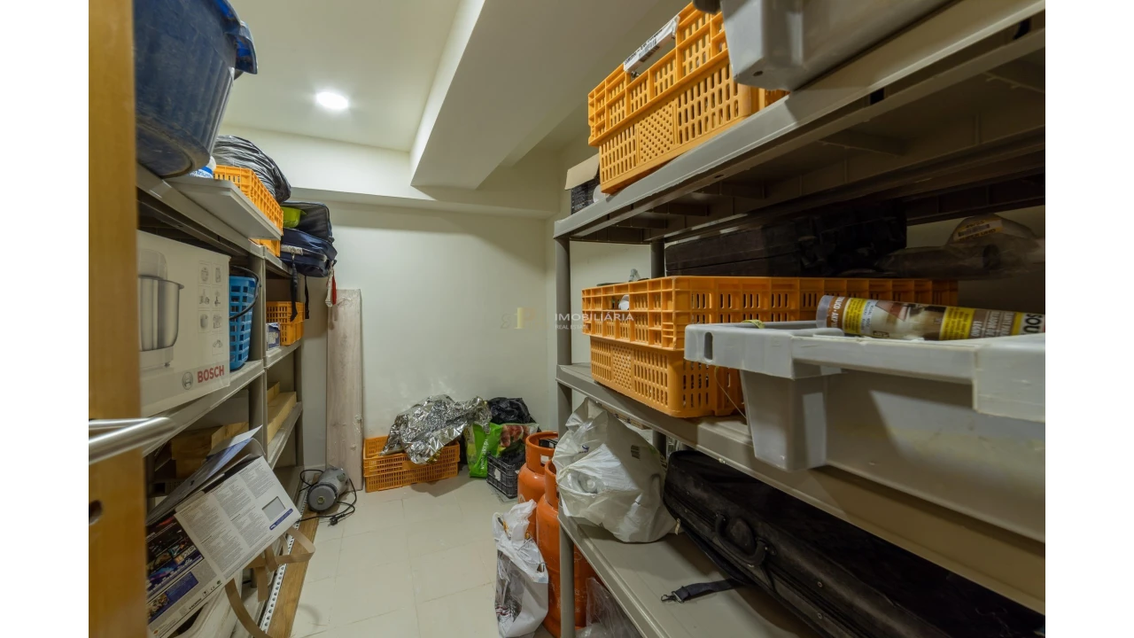 Moradia T5 para Venda em Algés, Linda-A-Velha e Cruz Quebrada-Dafundo Foto 32