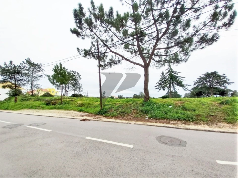Apartamento T3 para Venda em Charneca de Caparica e Sobreda Foto 23