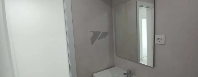 Apartamento T3 para Venda em Charneca de Caparica e Sobreda