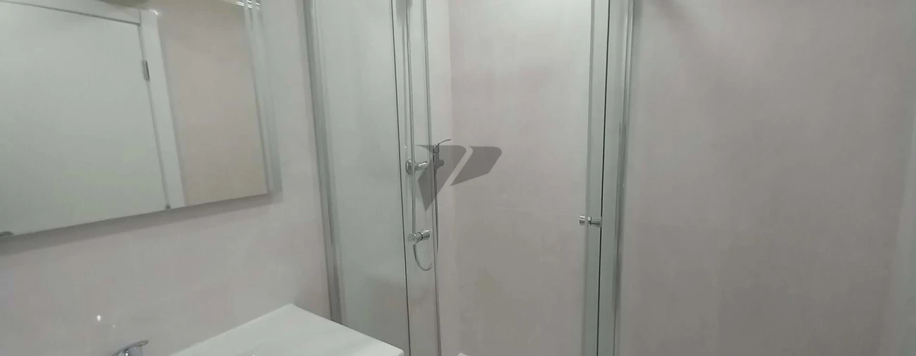 Apartamento T3 para Venda em Charneca de Caparica e Sobreda Foto 18