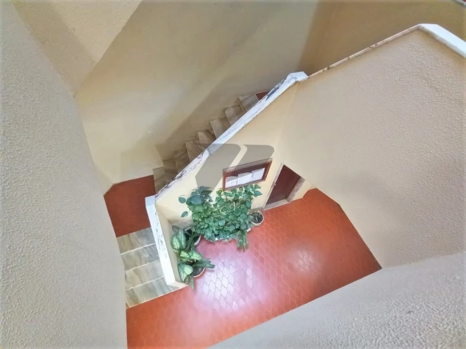 Apartamento T3 para Venda em Charneca de Caparica e Sobreda Foto 4