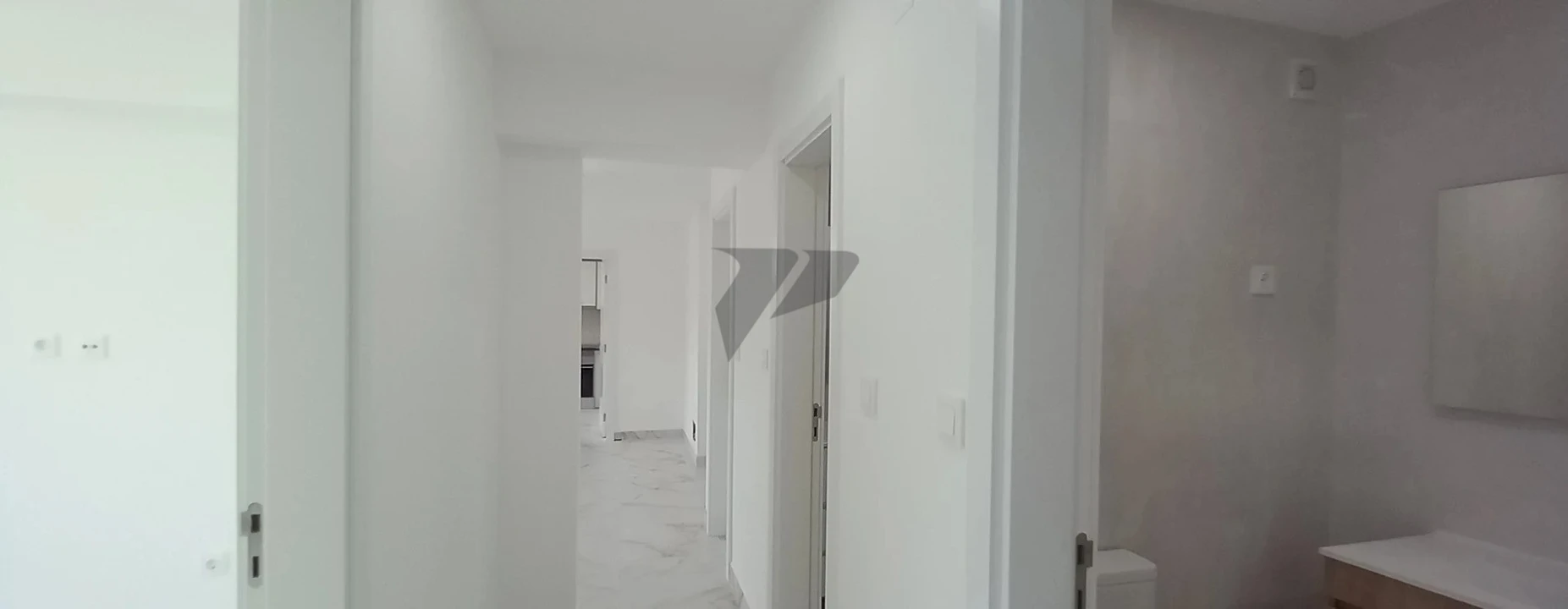 Apartamento T3 para Venda em Charneca de Caparica e Sobreda Foto 13