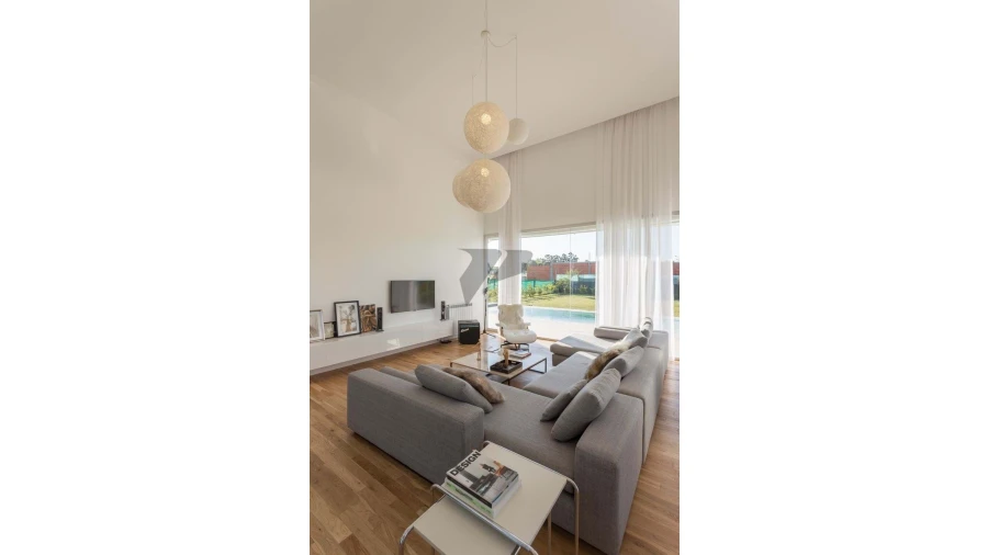 Moradia T3 para Venda em Amora Foto 9