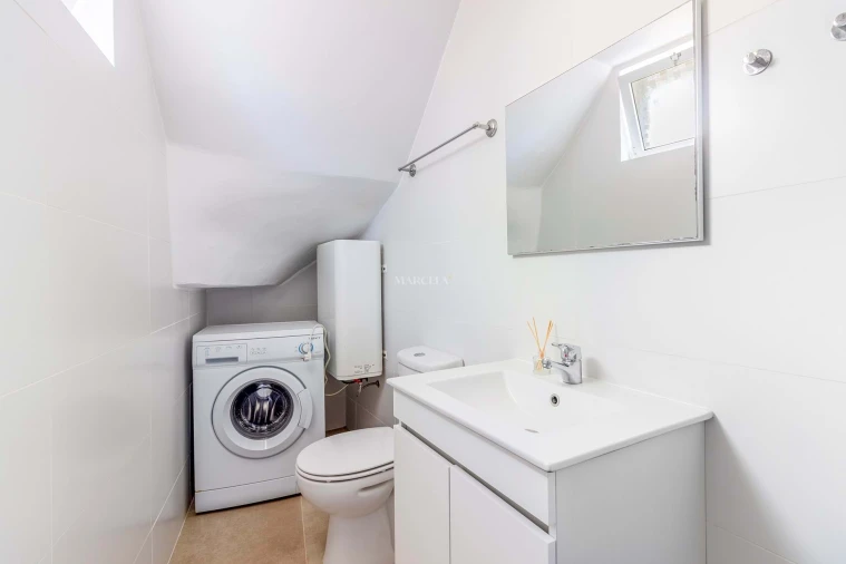 Negócio para Venda em Lagos (São Sebastião e Santa Maria) Foto 6