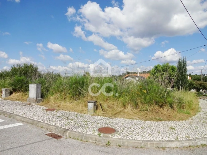 Terreno para Venda em Abraveses Foto 2