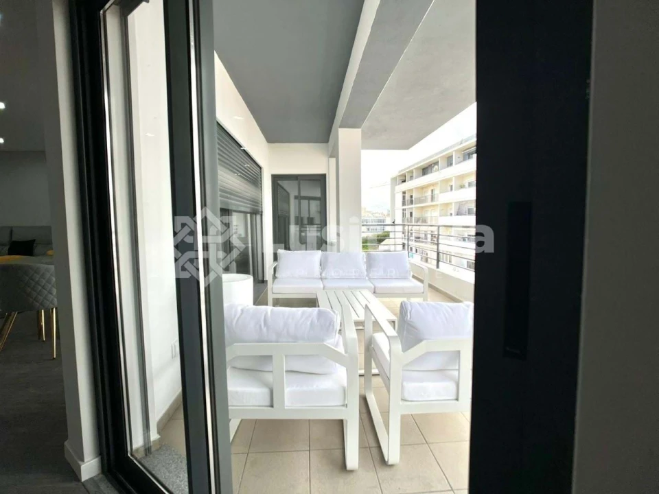 Apartamento T3 para Venda em Quelfes Foto 21