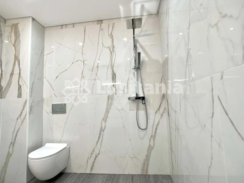 Apartamento T3 para Venda em Quelfes Foto 29