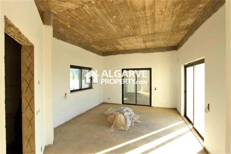 Moradia T4 para Venda em Boliqueime Foto 13
