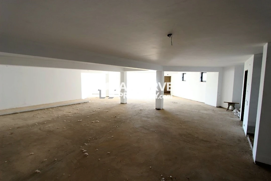 Moradia T4 para Venda em Boliqueime Foto 17