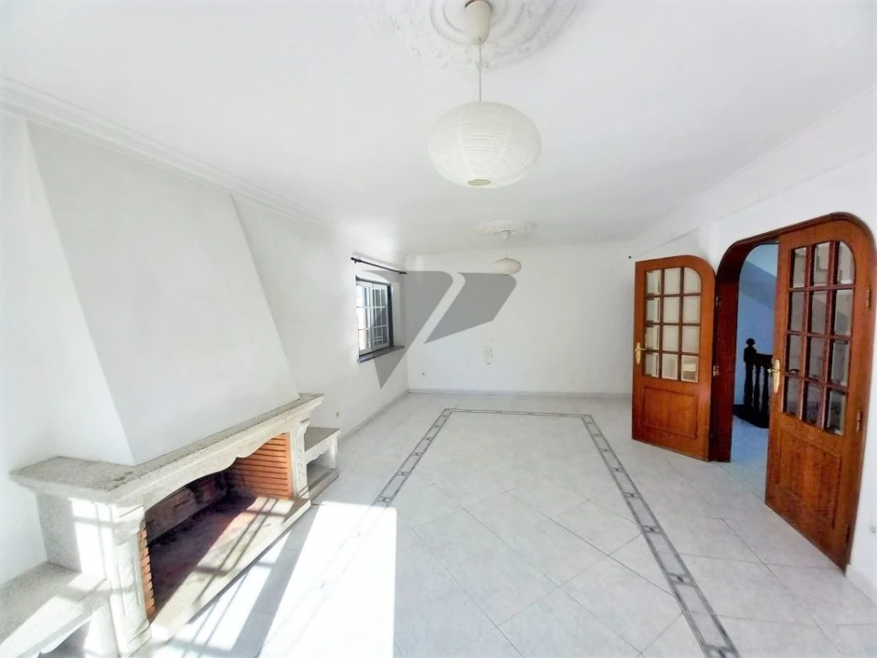 Moradia T3 para Venda em Charneca de Caparica e Sobreda Foto 10
