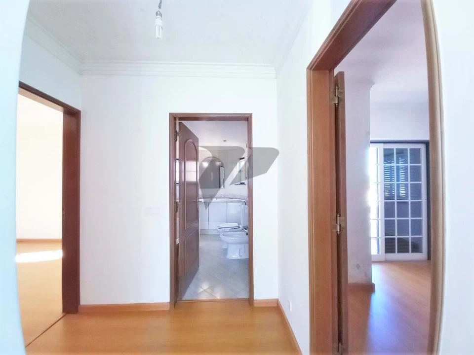 Moradia T3 para Venda em Charneca de Caparica e Sobreda Foto 18