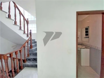 Moradia T3 para Venda em Charneca de Caparica e Sobreda