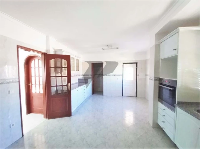 Moradia T3 para Venda em Charneca de Caparica e Sobreda Foto 13