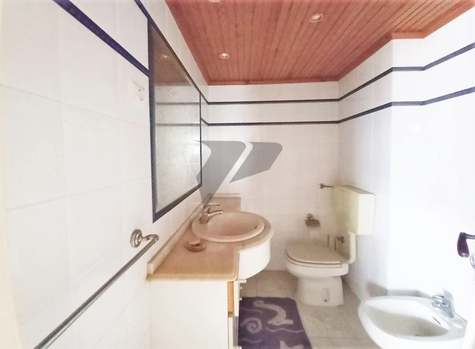 Apartamento T3 para Venda em Costa da Caparica Foto 28