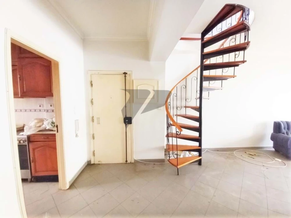 Apartamento T3 para Venda em Costa da Caparica Foto 3