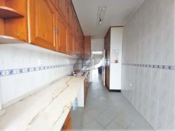 Apartamento T3 para Venda em Costa da Caparica
