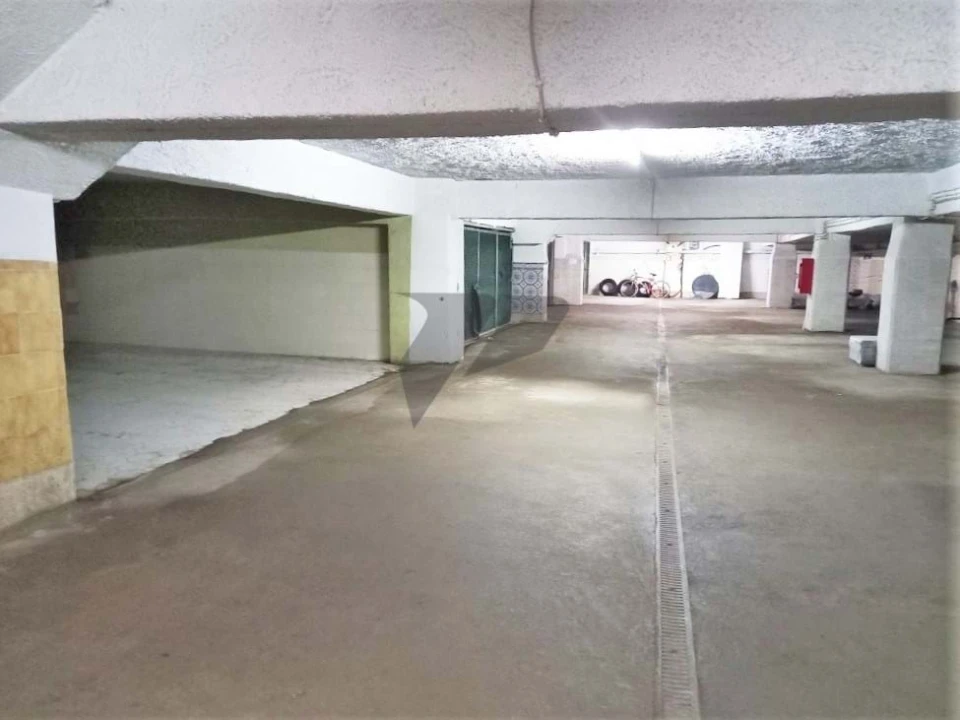 Apartamento T3 para Venda em Costa da Caparica Foto 29