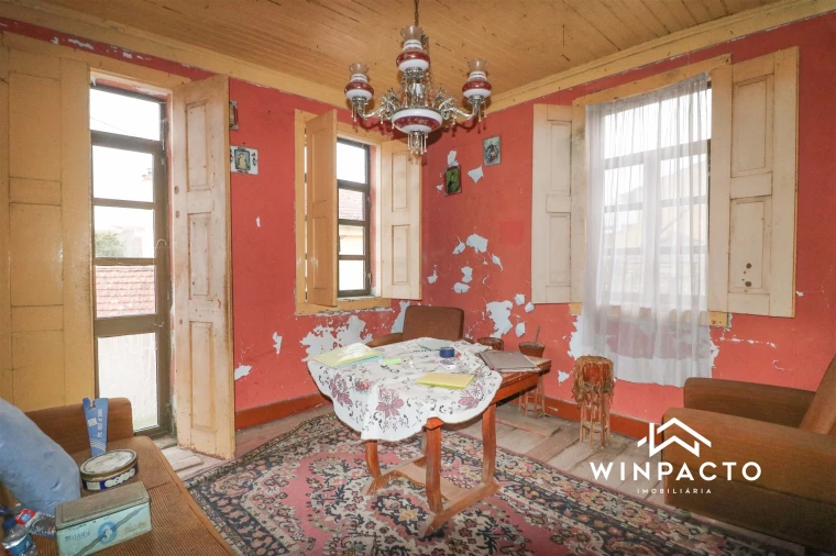 Moradia T3 para Venda em Carvalhal Redondo e Aguieira