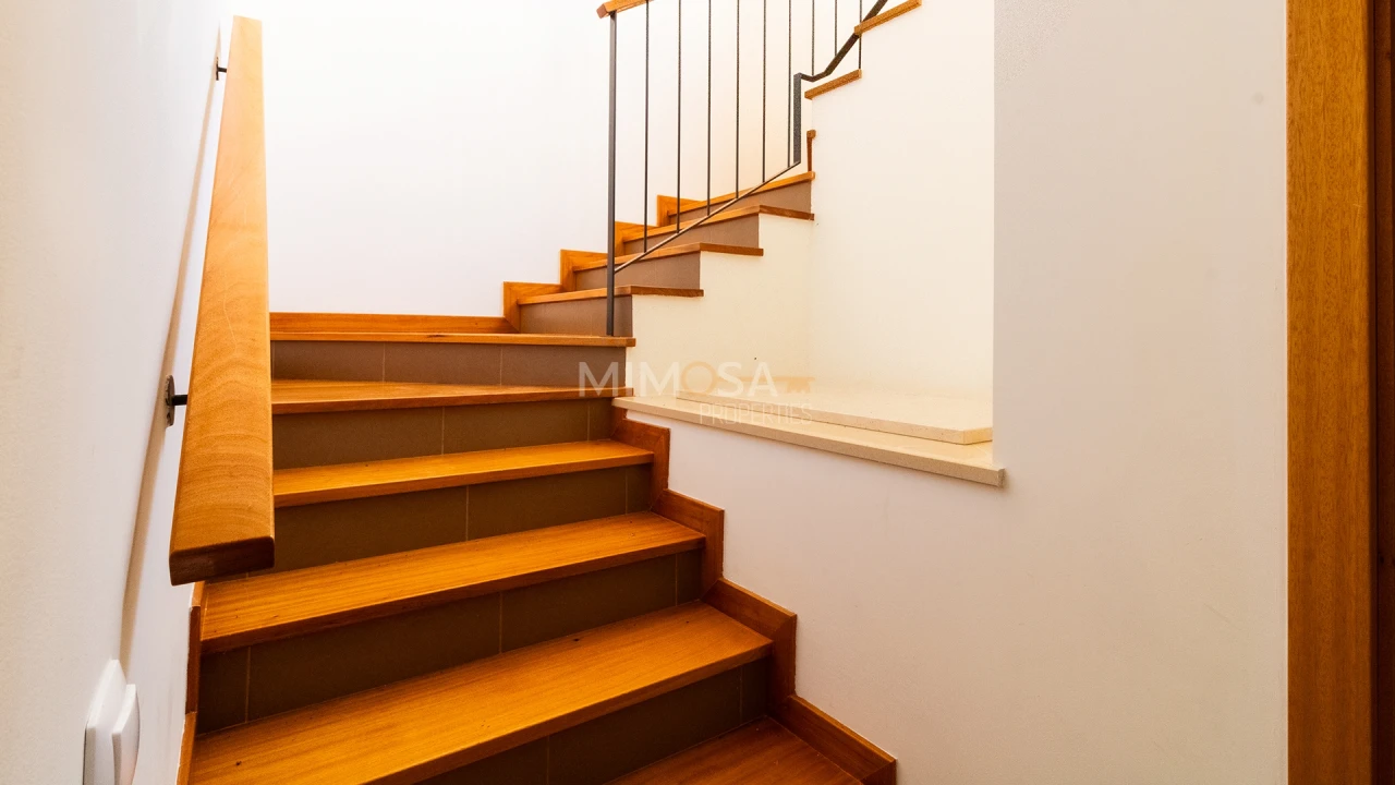 Moradia T3 para Arrendamento em Mexilhoeira Grande Foto 16