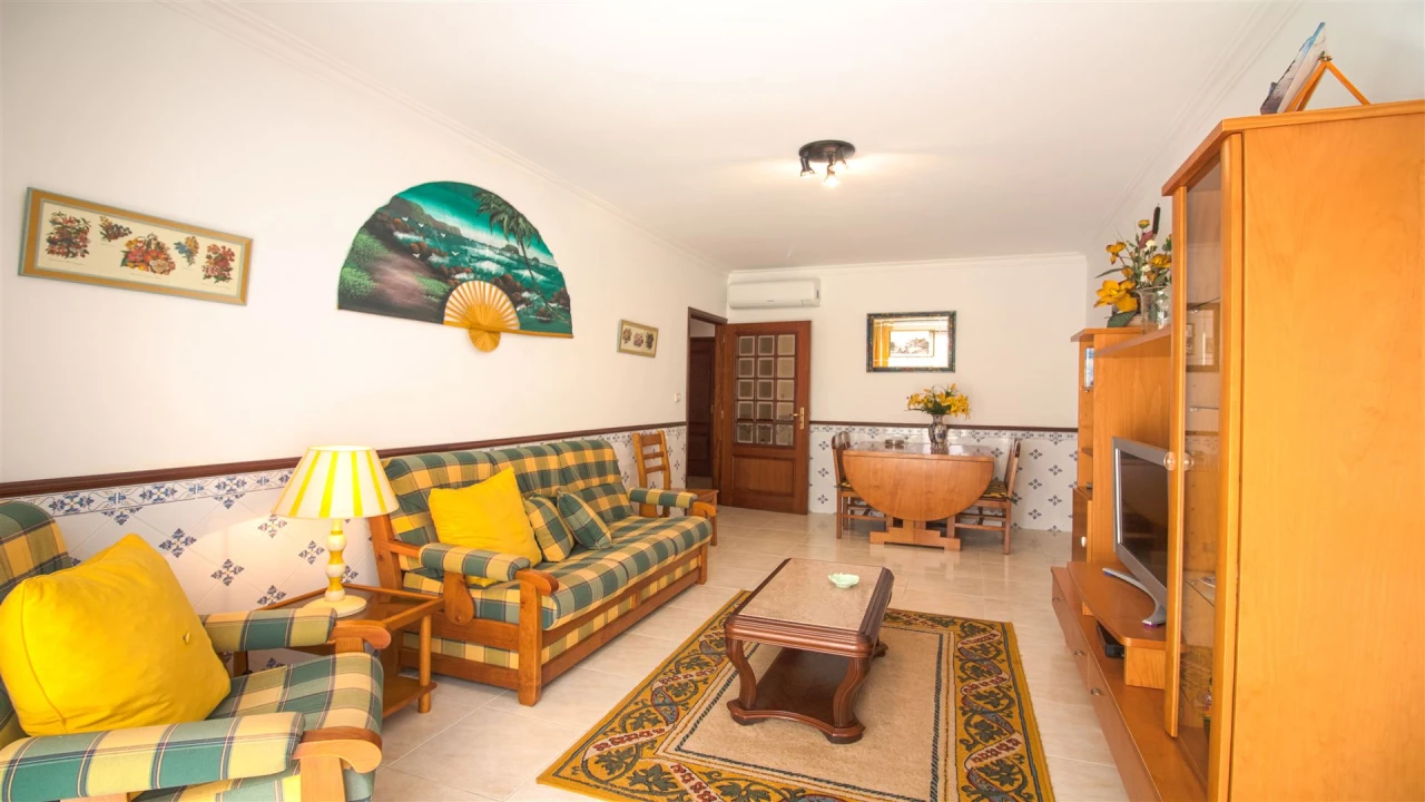 Apartamento T2 para Arrendamento férias em Monte Gordo Foto 2