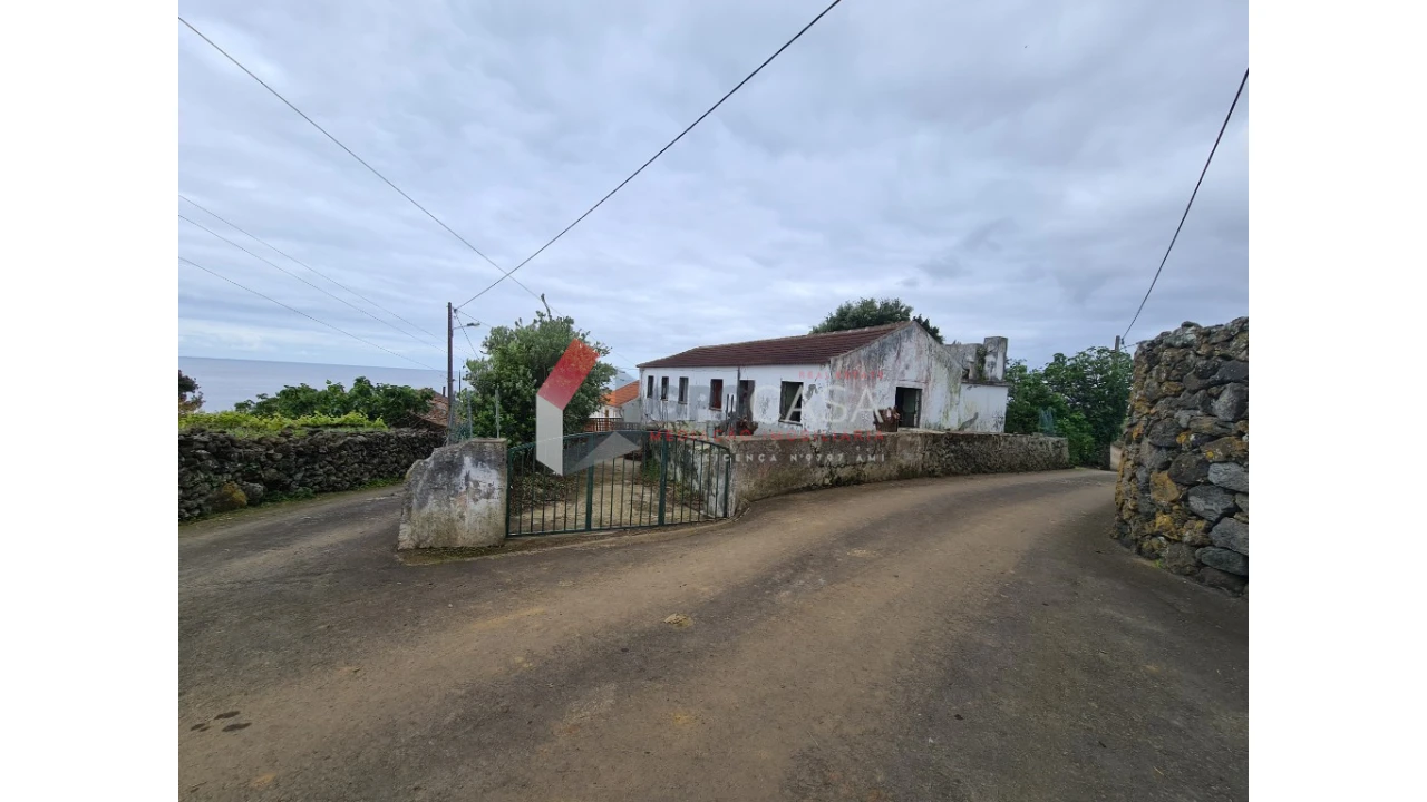 Moradia T3 para Venda em São Bartolomeu de Regatos Foto 2