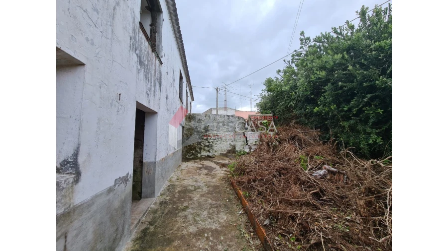 Moradia T3 para Venda em São Bartolomeu de Regatos Foto 14