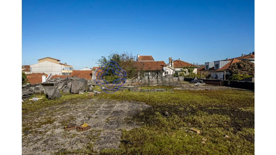 Prédio para Venda em Paranhos Foto 22