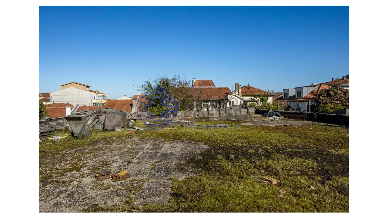 Prédio para Venda em Paranhos Foto 22