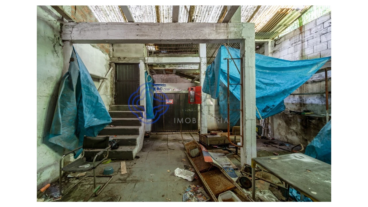 Prédio para Venda em Paranhos Foto 13
