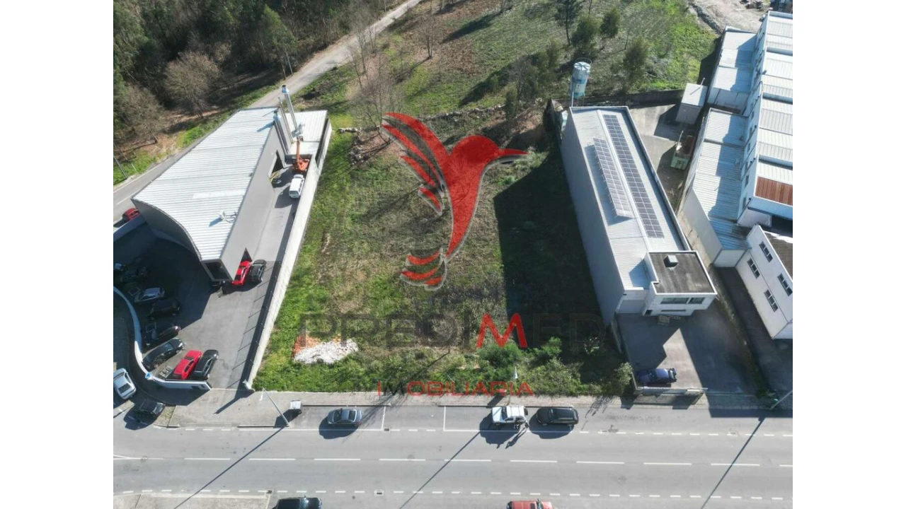 Terreno para Venda em Briteiros Santo Estêvão e Donim Foto 4