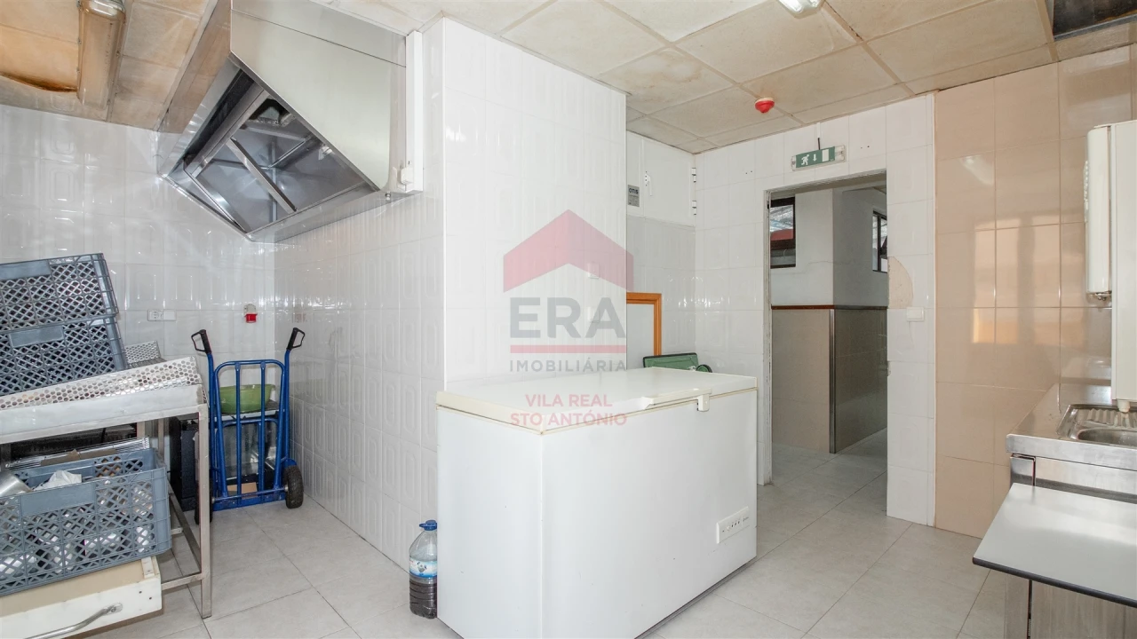 Apartamento T0 para Venda em Vila Real de Santo Antonio Foto 4