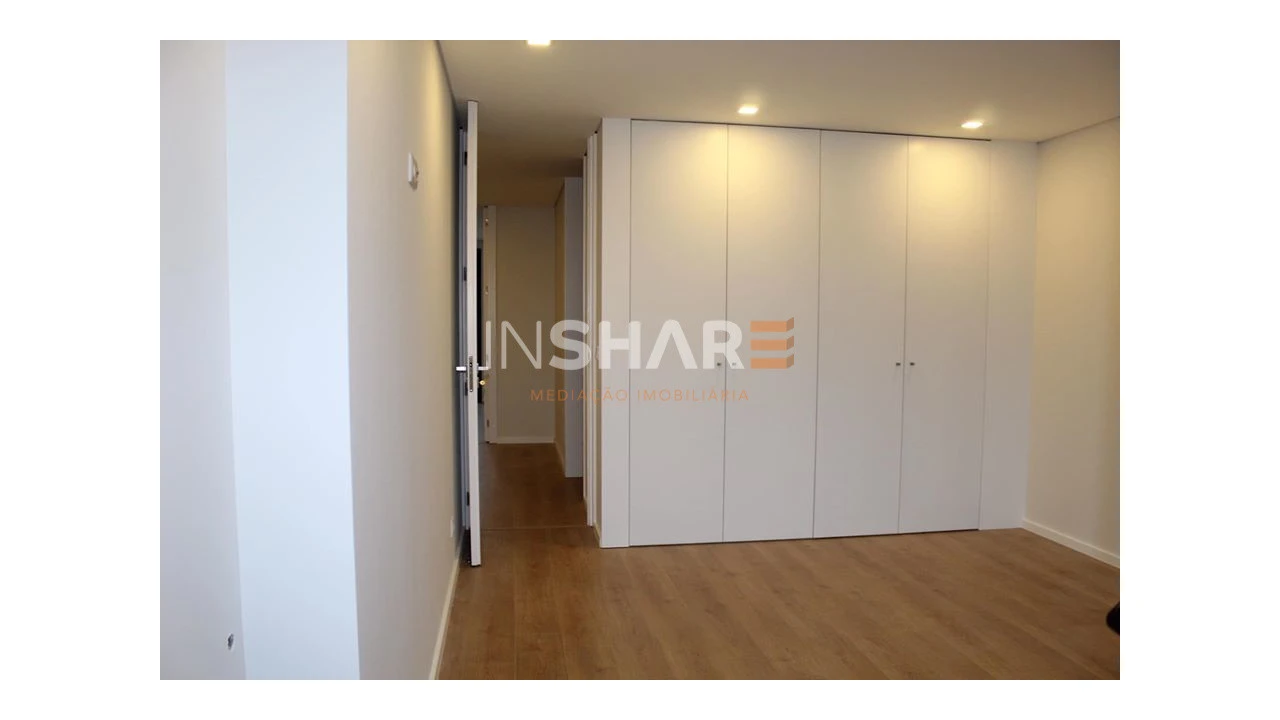 Moradia T3 para Venda em Palmeira Foto 11