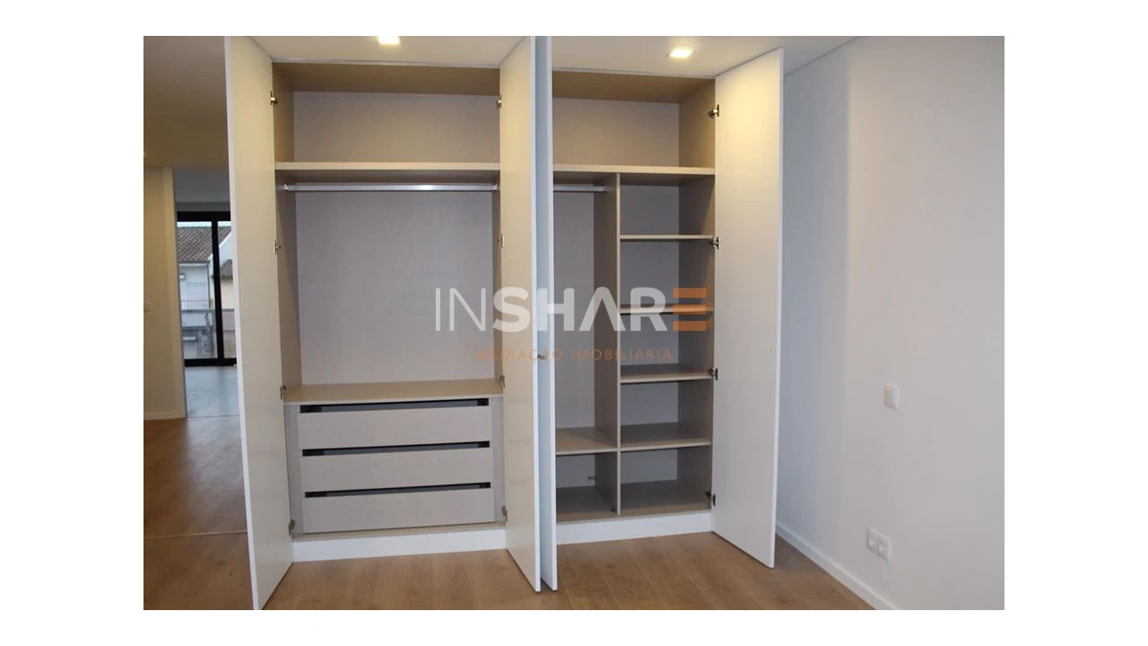 Moradia T3 para Venda em Palmeira Foto 4