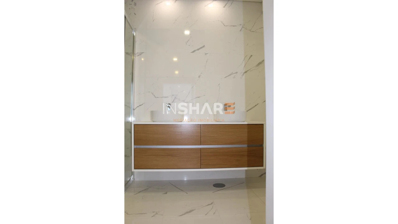 Moradia T3 para Venda em Palmeira Foto 9