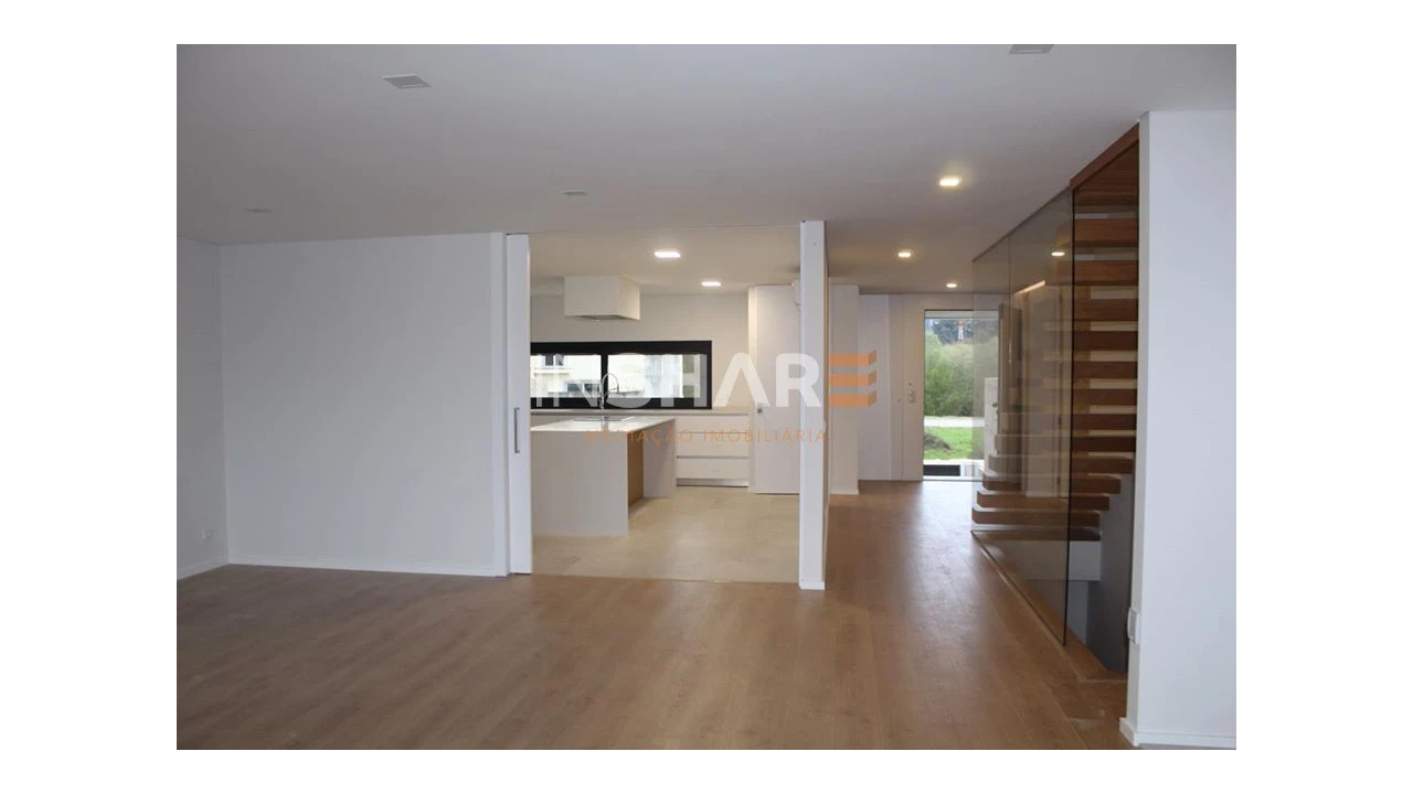 Moradia T3 para Venda em Palmeira Foto 13