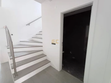 Moradia T4 para Venda em Tavarede