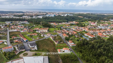 Terreno para Venda em Esmoriz