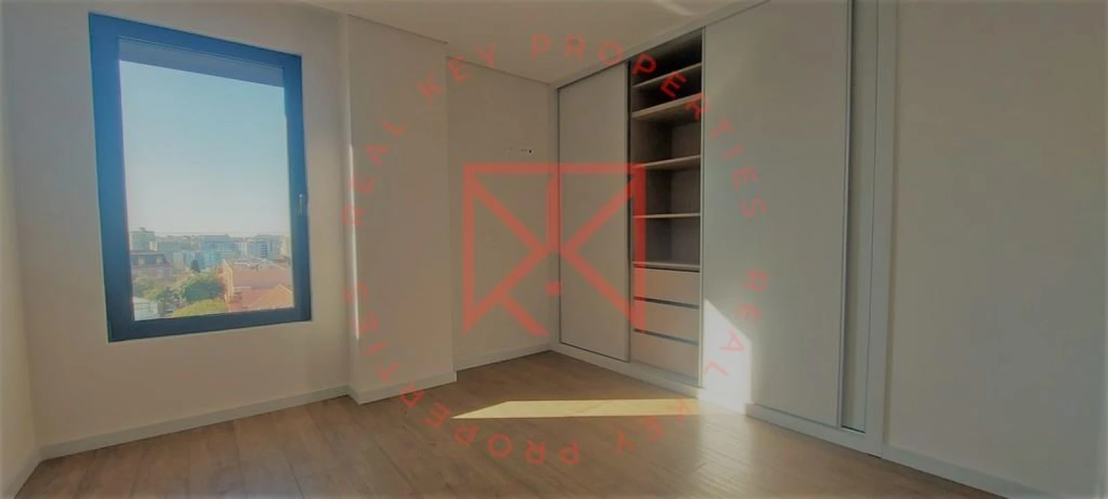 Apartamento T2 para Venda em Cedofeita, Santo Ildefonso, Sé, Miragaia, São Nicolau e Vitória Foto 8