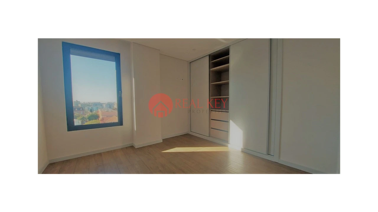 Apartamento T3 para Venda em Cedofeita, Santo Ildefonso, Sé, Miragaia, São Nicolau e Vitória Foto 6